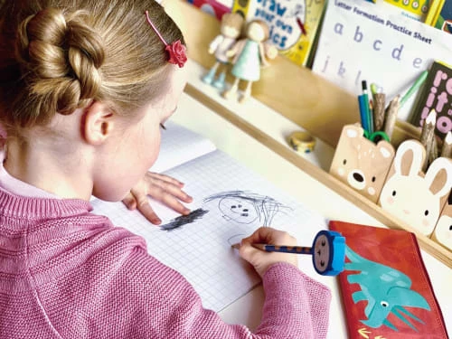 Tender Leaf Toys Bureaux Enfant Bureau Et Chaise Enfant 7 Tender Leaf Toys Bureaux Enfant Bureau Et Chaise Enfant – Image 5