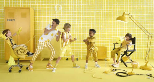 Maisons Du Monde Dressings Dressing à Roulettes 2 Portes En Métal Jaune 4 Maisons Du Monde Dressings Dressing à Roulettes 2 Portes En Métal Jaune – Image 3